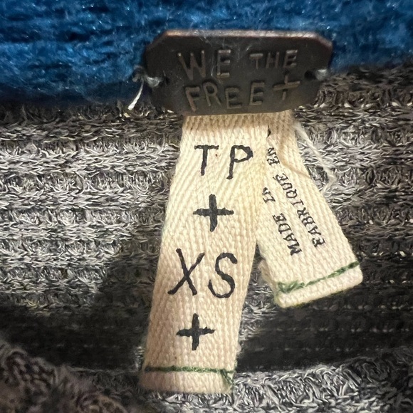 Free People Dolman Sweater - Picture 3 of 4